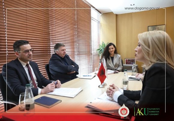 Dorëheqje në valë: drejtuesja e AKU-së dhe kreu i Doganave japin dorëheqjen