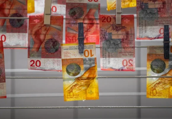Goditet “banka e fshehur” e mafias në Itali: 30 të arrestuar, mes tyre shqiptarë