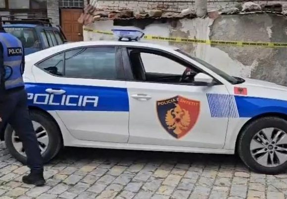 Korçë: arrestohet edukatorja e kopshtit, dyshohet se goditi një fëmijë 4-vjeçar