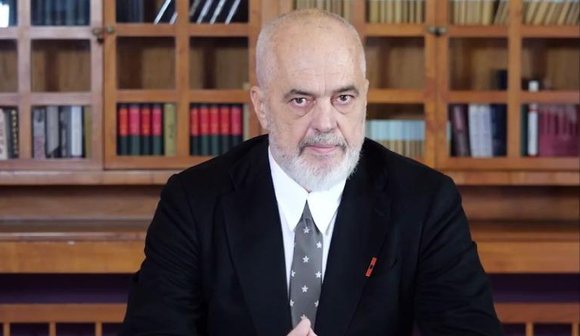 Rama: dorëheqja nuk mund t'i imponohet përmes dhunës